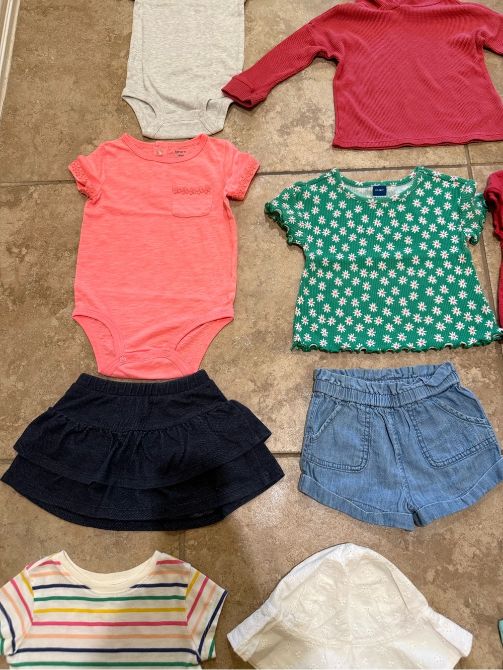 18 Month Girls Summer Clothes & Swim Bundle (Carters Old Navy Rufflebutts GAP) - Picture 6 of 9